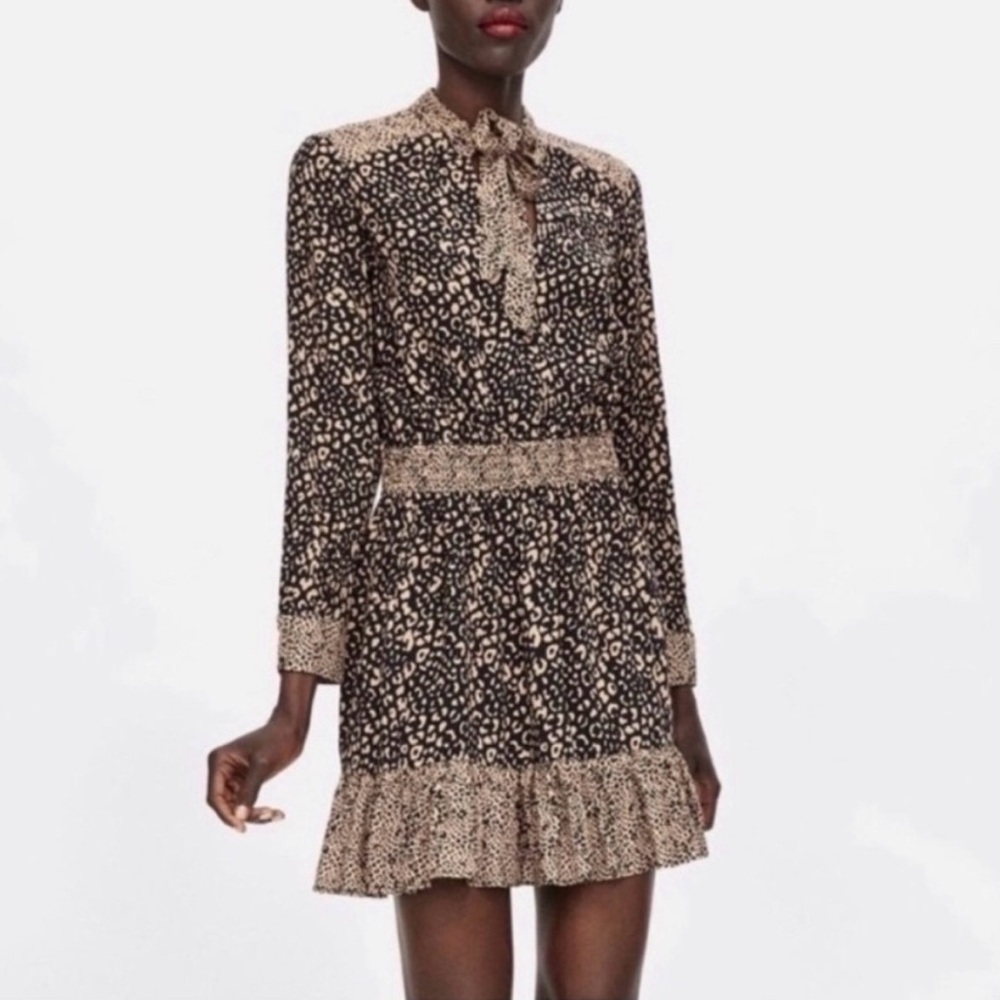 Elegant Leopard Print Dress